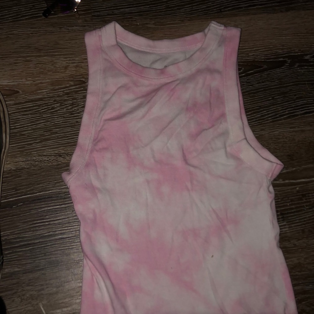 Tie dye pink and white tank